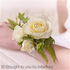 Ivory Rose &amp; Fern Wrist Corsage